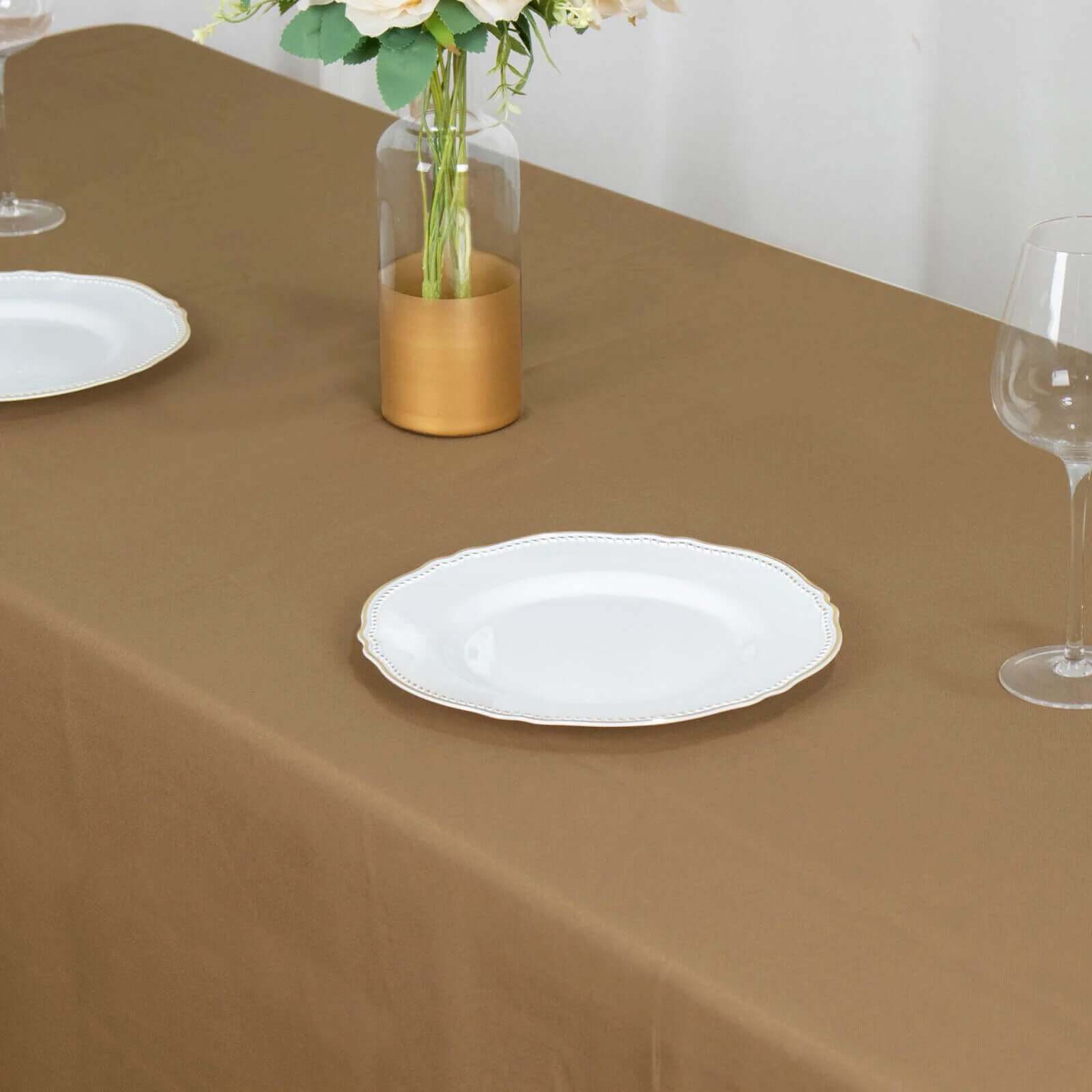 Exclusive Seamless Wrinkle-Resistant Taupe Polyester Tablecloth 90x156