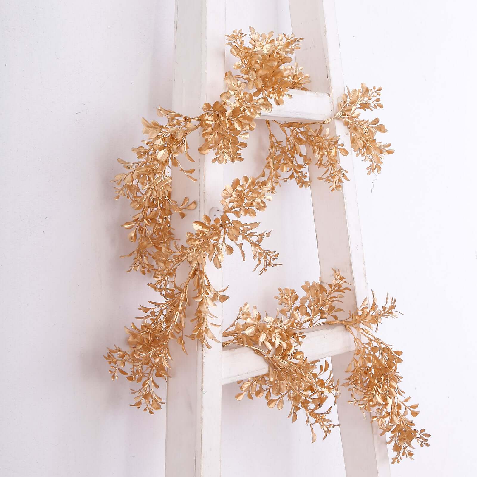 6ft Metallic Gold Artificial Boxwood Leaf Table Garland - Ideal for Modern Event Decor